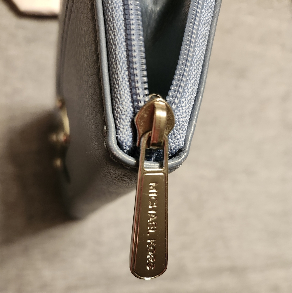 Michael Kors Large Continental Zip Wallet- Sky Blue W/Silver Accents - Picture 10 of 10